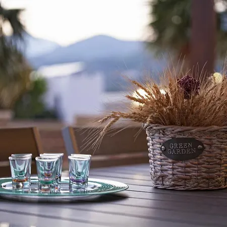 Pearls Of Crete - Residences Макригиалос